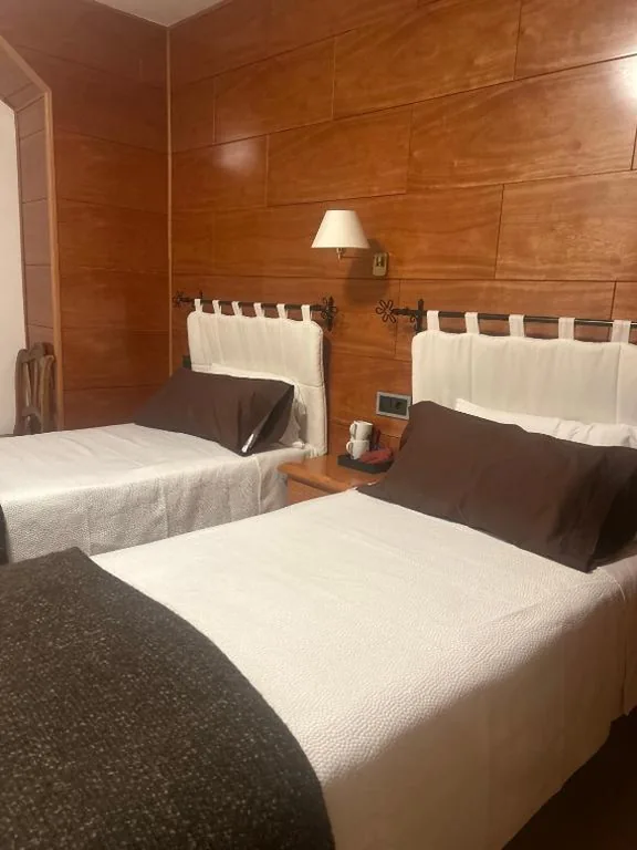 Zweibettzimmer — Hostal La Placeta