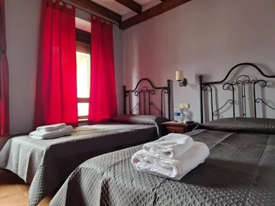 Hostal La Plata — Foto 7
