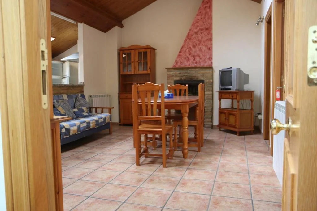 顶层公寓 — Hostal La Plaza