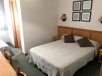 HOSTAL LA POSADA — Foto 2