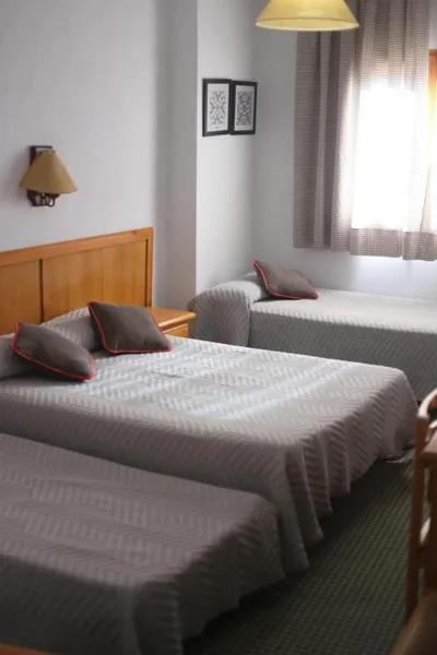 HOSTAL LA POSADA — Foto 4