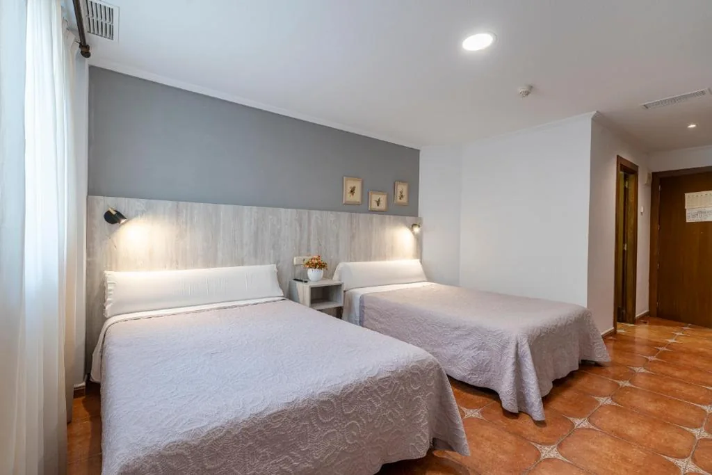 Triple Room — Hostal La Posada