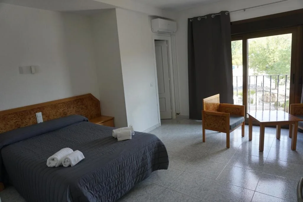 Doppelzimmer — Hostal La Reserva