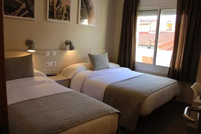 Hostal La Romànica — foto 11