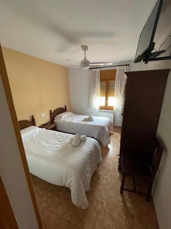 Habitación Doble — Hostal La Rurala Estopanyà