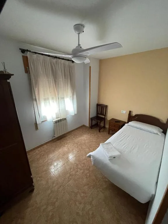 Habitación Individual — Hostal La Rurala Estopanyà