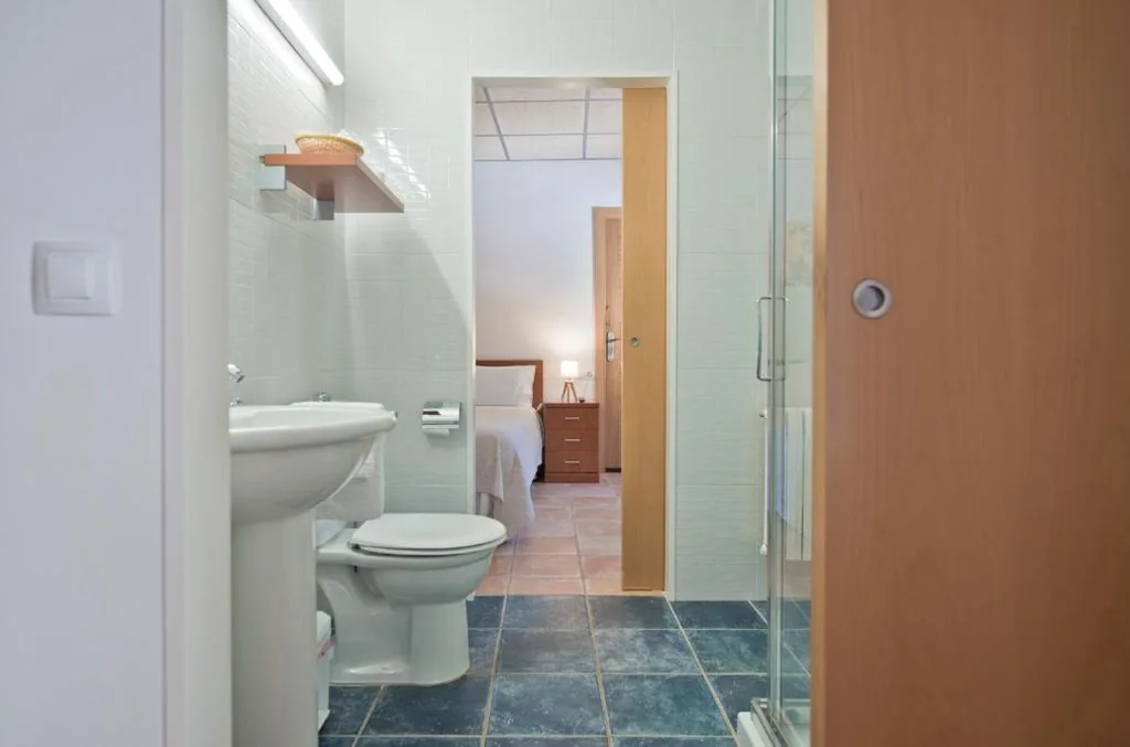 Chambre familiale — Hostal la Salut de Terrades