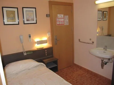 Hostal La Vila — Foto 3