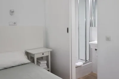 Hostal La Zona — foto 12