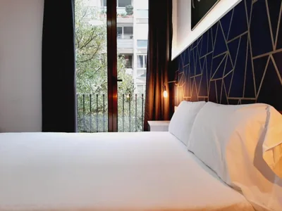 Hostal Laia by gaiarooms — Foto 2