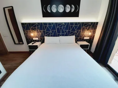 Hostal Laia by gaiarooms — Foto 12