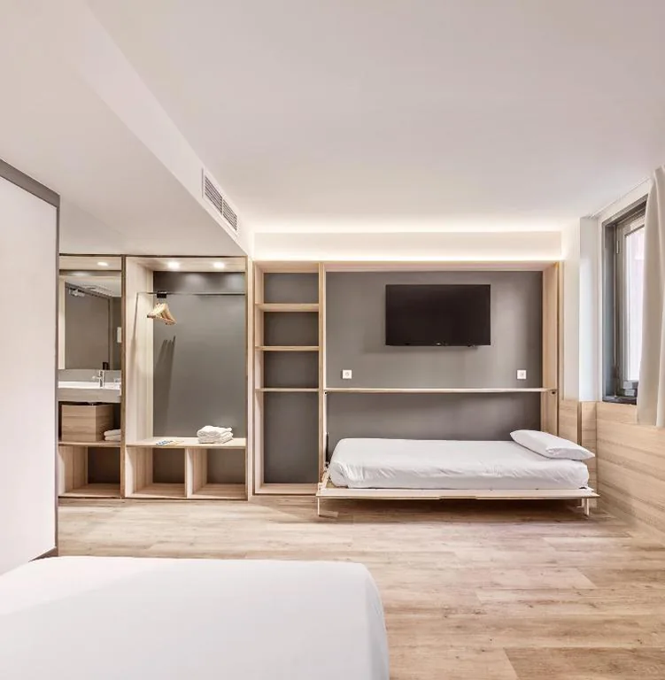 Habitación Triple — Hostal Lami