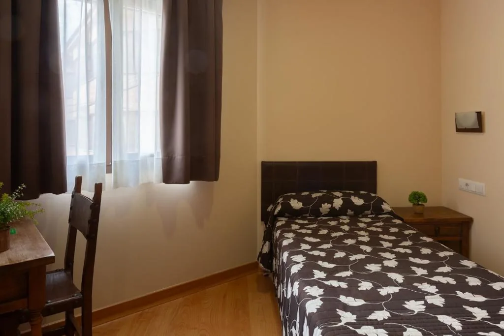 Singola — Hostal LaPerdiz