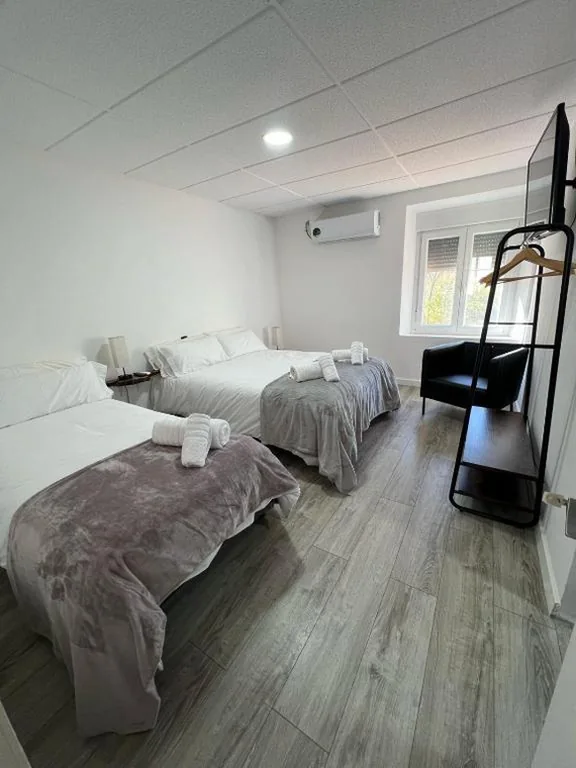 Quarto Triplo — Hostal Las Cruceras