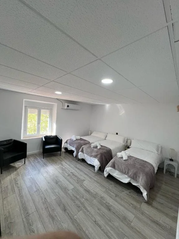 Quarto Triplo — Hostal Las Cruceras
