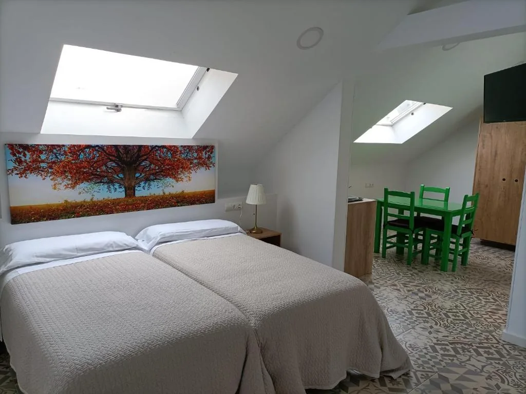 Familiestudio — Hostal Las Encinas