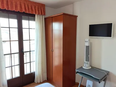 Hostal Las Eras-Grupo Rosa Azul — foto 11