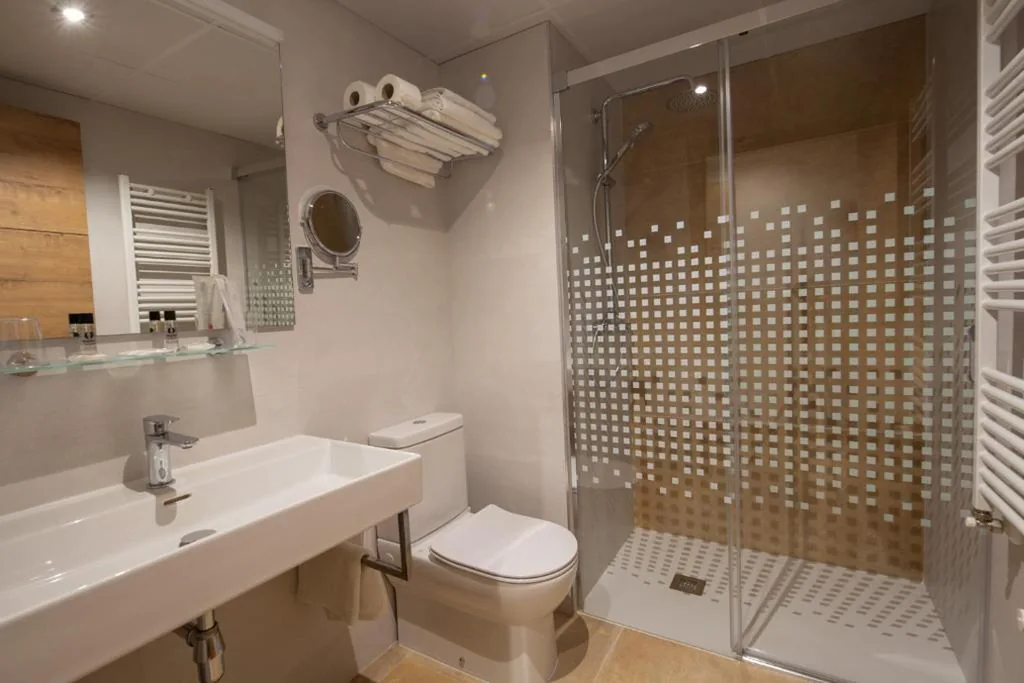 Camera tripla — Hostal Las Grullas