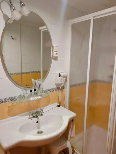 Hostal Las Grullas — foto 12