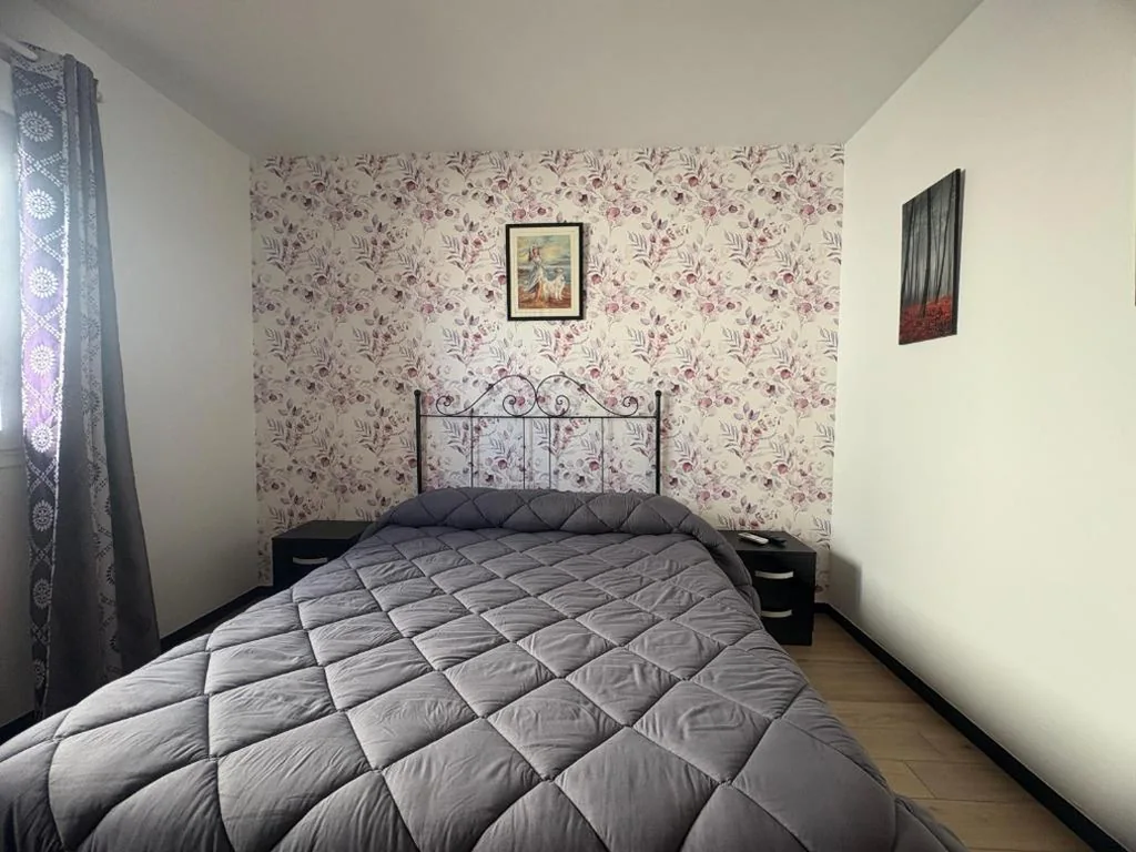 大床房 — Hostal Las rejas