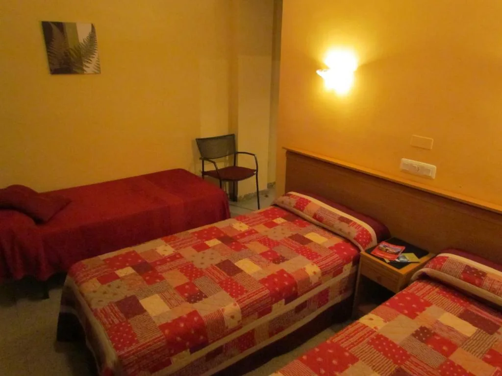 Chambre triple — Hostal Las Rumbas