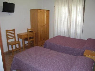 Hostal Las Torres — Foto 7
