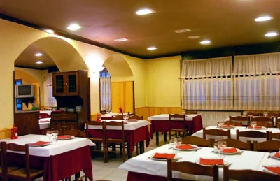 Hostal Les Collades — Foto 4