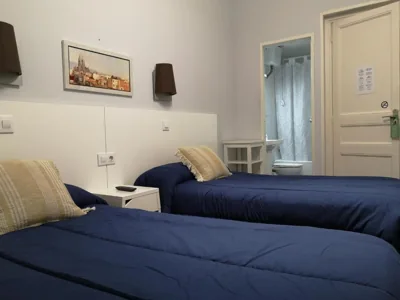 Hostal Lesseps — foto 4