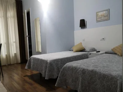 Hostal Lesseps — foto 6