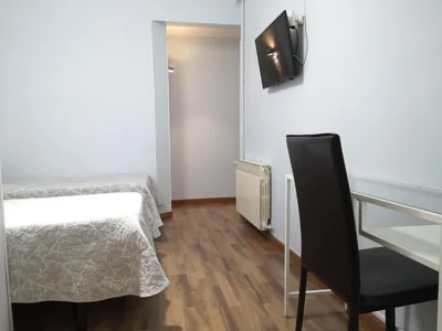 Hostal Lesseps — foto 8