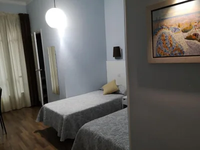 Hostal Lesseps — foto 10