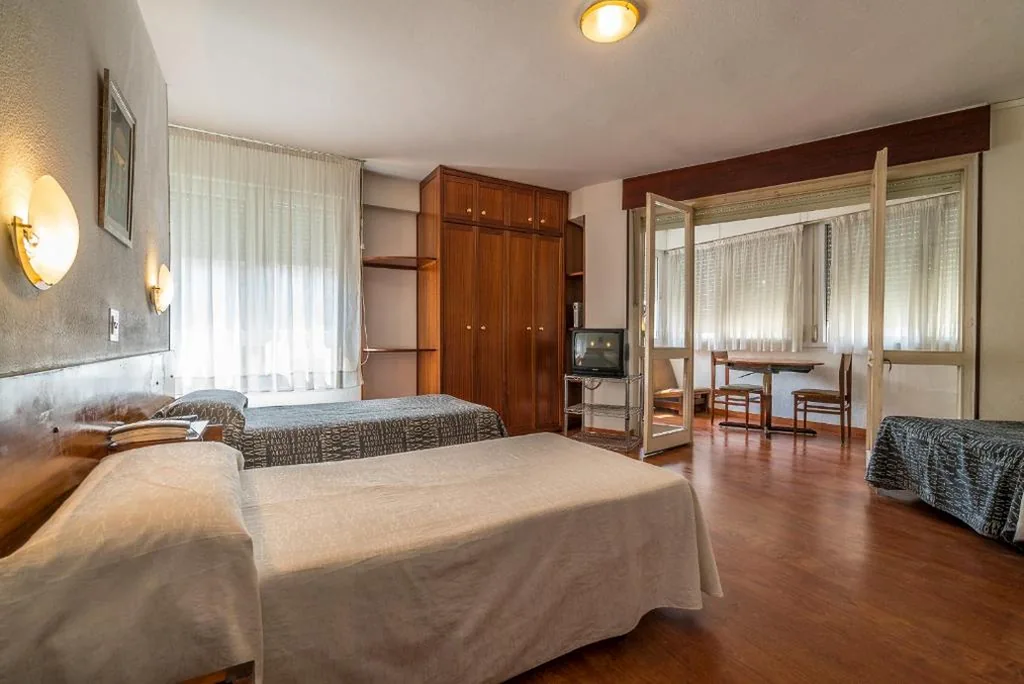 Camera familiare — Hostal Liebana