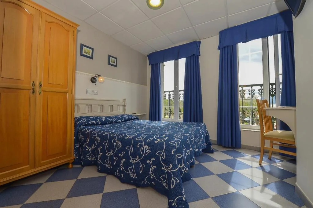 Hostal Linares