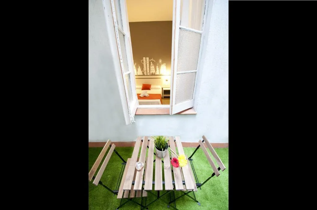 Quarto Triplo — Hostal Live Barcelona