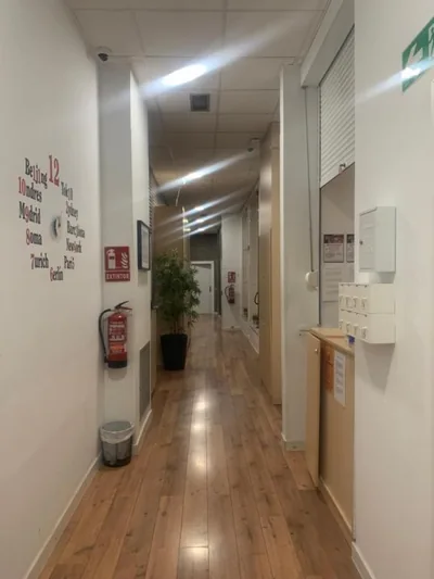 Hostal Live Natura Barcelona — Foto 9