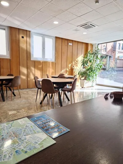 Hostal Lizana 2 — Foto 4