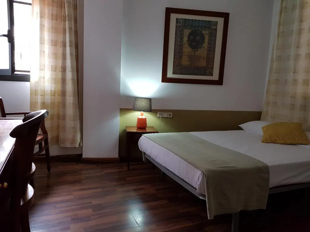 Chambre double – 1 ou 2 lits — Hostal LK Barcelona