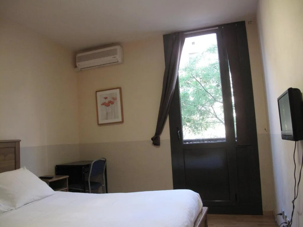 Chambre individuelle — Hostal LK Barcelona