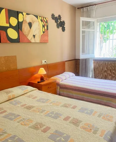 Hostal Lleida — Foto 2