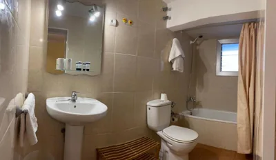Hostal Lleida — Foto 3