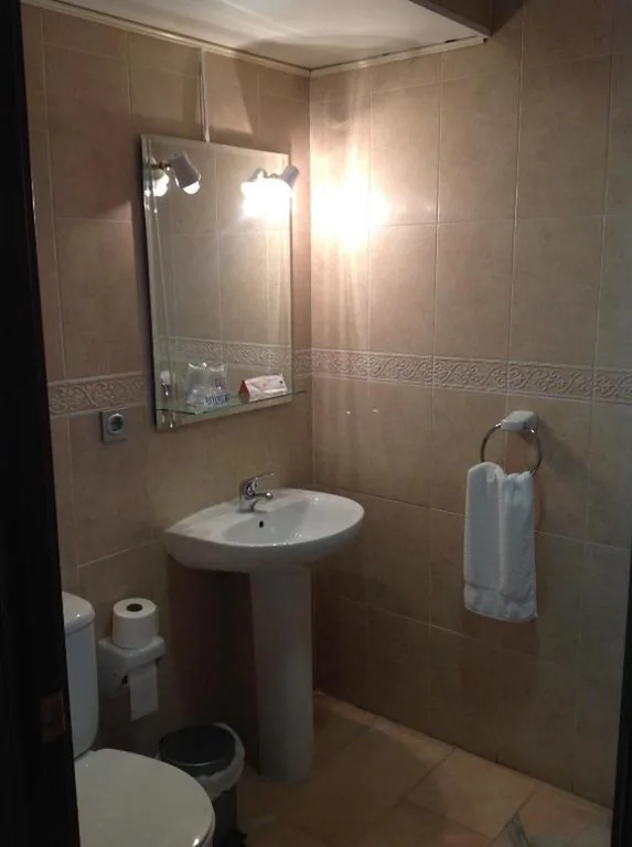 Quarto Individual — Hostal Los Amigos