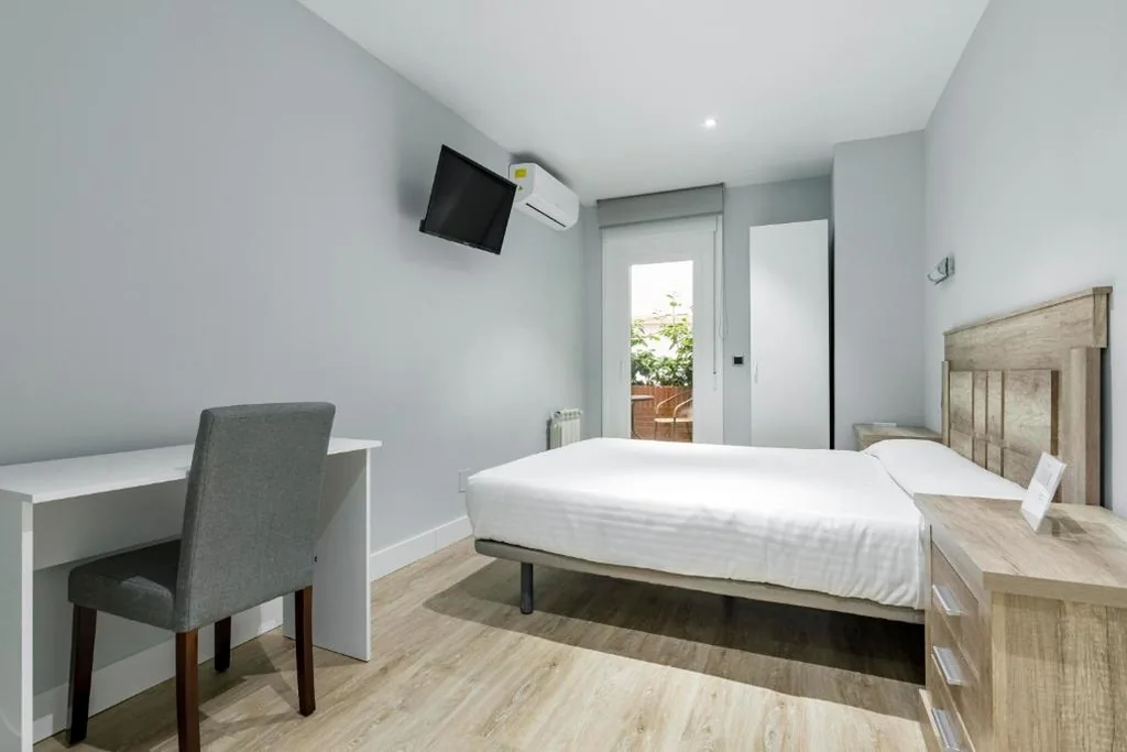 Doppelzimmer mit Terrasse — Hostal Los Ángeles