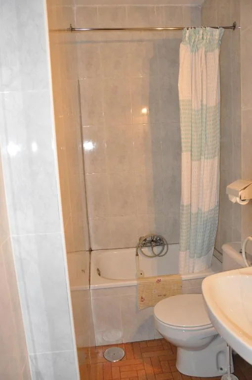 Doppelzimmer – 1 oder 2 Betten — Hostal Los Arcos