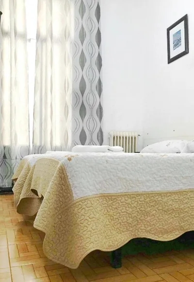 Hostal Los Arcos — Foto 7