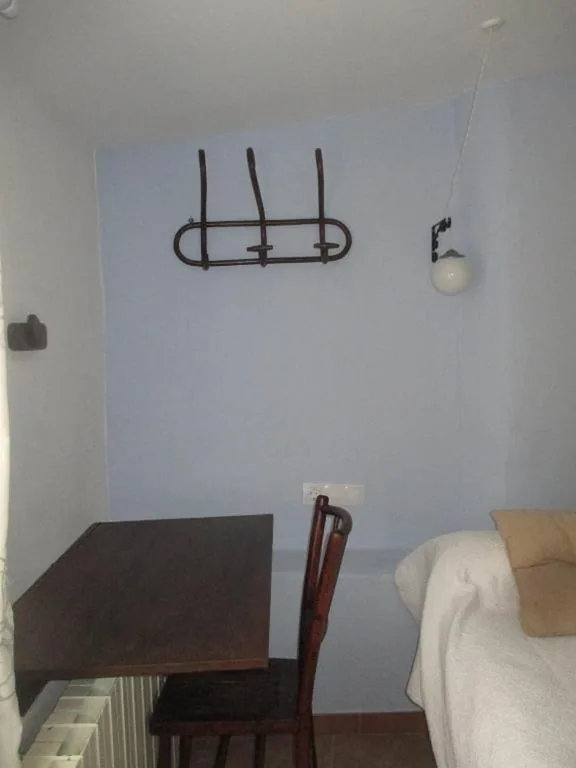 Camera doppia con letti singoli — Hostal los Aromas