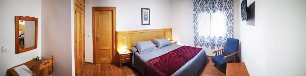 Camera doppia - 1 o 2 letti — Hostal Los Hermanos