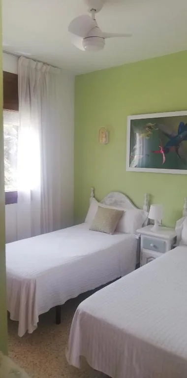 エコノミーダブルルーム — Hostal Los Pinares