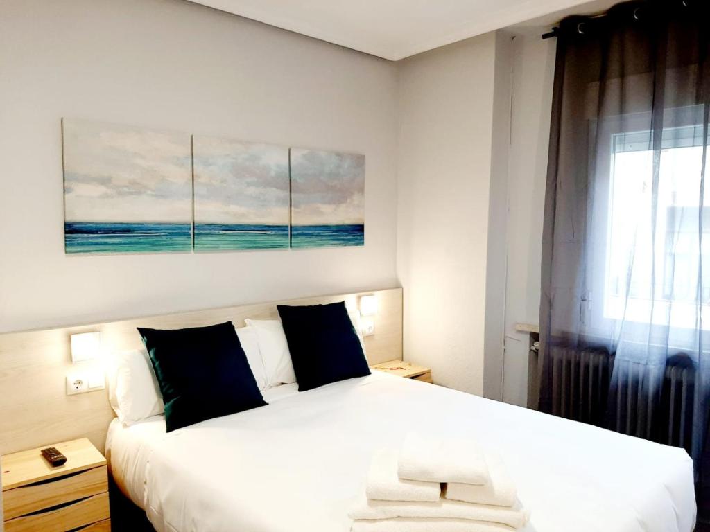Hostal Lucia by gaiarooms