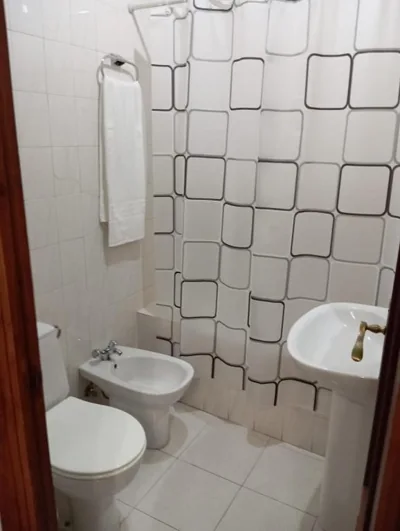 HOSTAl LUJUAN — foto 8