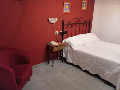 HOSTAl LUJUAN — foto 10